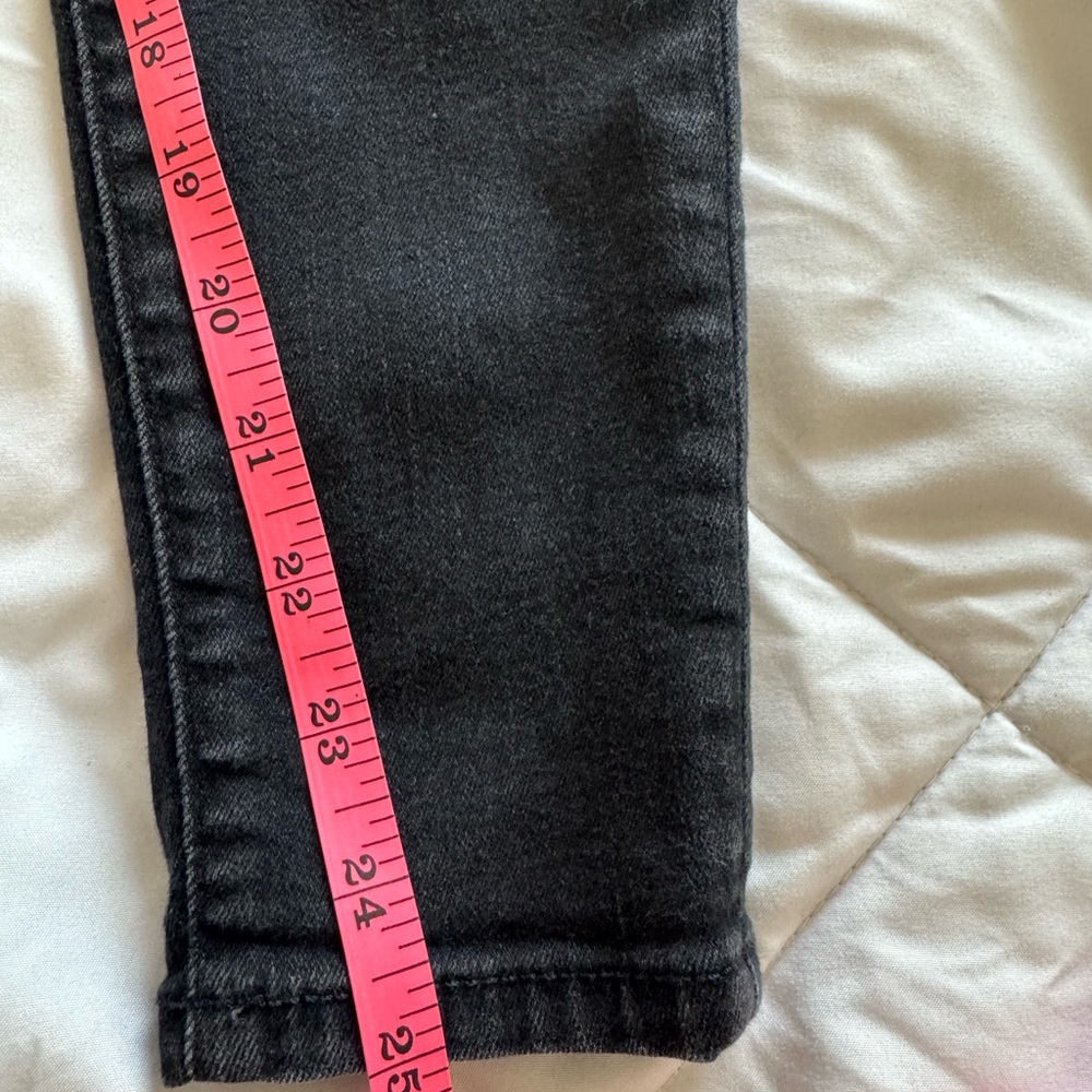 Curvy High Rise Jegging - Picture 4 of 8